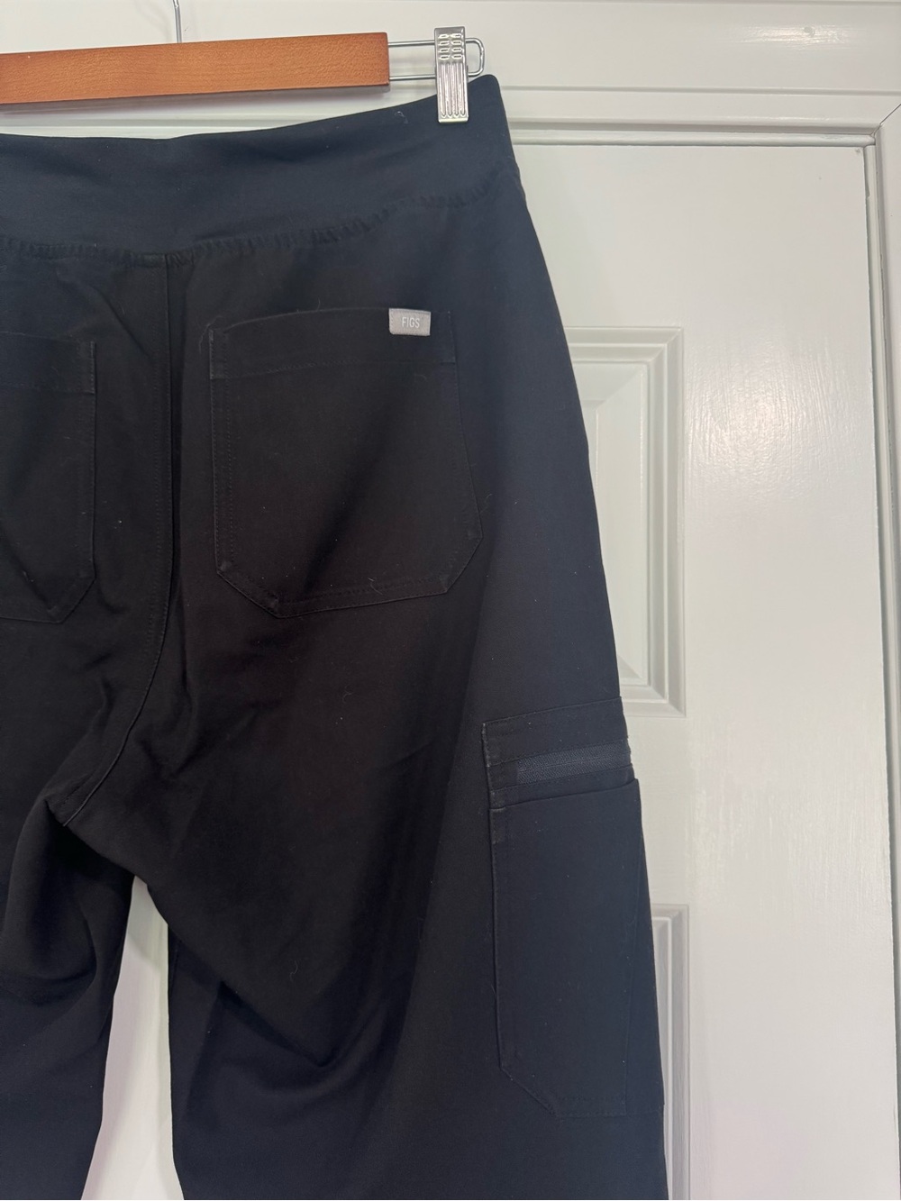 Figs Black Drawstring Jogger Pants - Picture 4 of 4